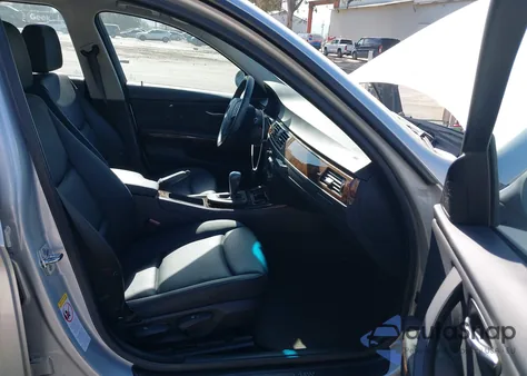 2006 BMW 325I z USA, uszkodzony, nr VIN WBAVB13596KX40735